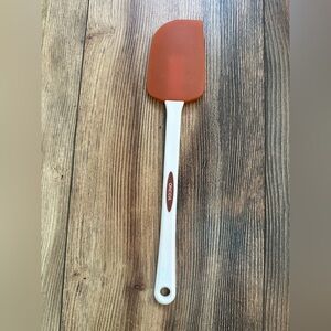 Oneida Spatula